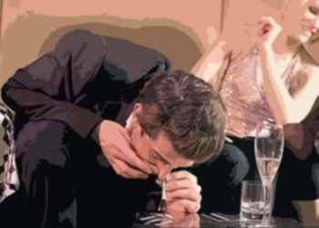 Självklart skyller Löfven ifrån sig