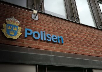 Är polisen ett hot mot demokratin?