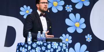 Sverige vaknar #42: Är Sverigedemokraterna verkligen odemokratiska?
