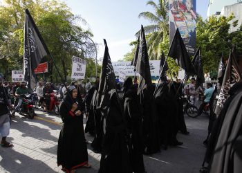 Centerpartiets sparkade sharianämndeman dömd för grovt bedrägeri