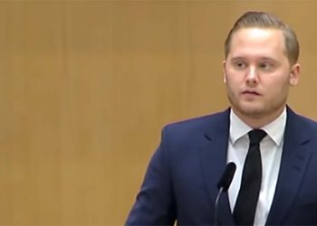 Henrik Vinge är kronprinsen i Sverigedemokraterna