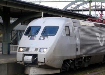 Inte enbart snö som sätter stopp för tågen