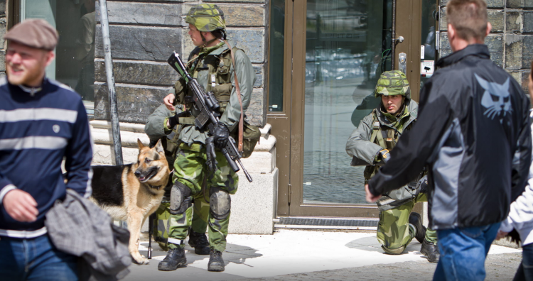 Hemvärnet vid en övning i centrala Stockholm. Foto: Kim Svensson/Försvarsmakten.