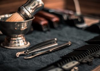 Hur en kurdisk frisör ser på svenska folket