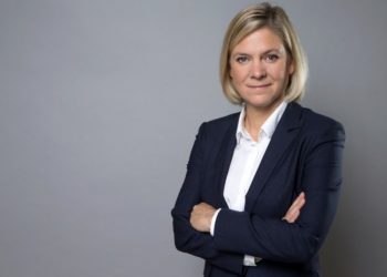 Sämre finanser är mitt och mina barns fel enligt Magdalena Andersson