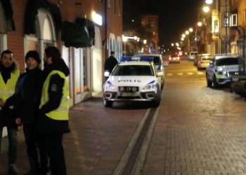 Motdemonstration mot motdemonstration