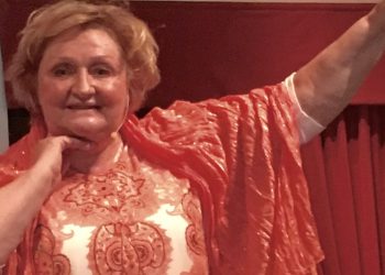 Drömmer om att slå Trump på käften