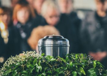 Efter corona: Livestream till begravningar