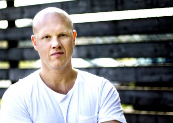 Joakim Lamotte tar paus