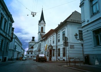 Kroatien drabbat av jordbävning