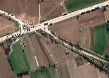 Turkiet driver återigen migranter mot Greklands gräns