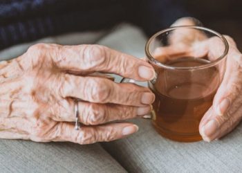 Hotet mot våra äldre i kommunernas ”vård” – ett skrämmande vittnesmål