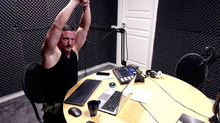 Efter-sändning-sträckning/visa-triceps-sträckning