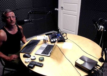 Ut med det gamla, inte de gamla!