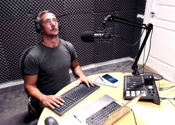 Gör det ont när knoppar brister?