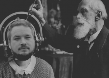 Dan under DNA-luppen